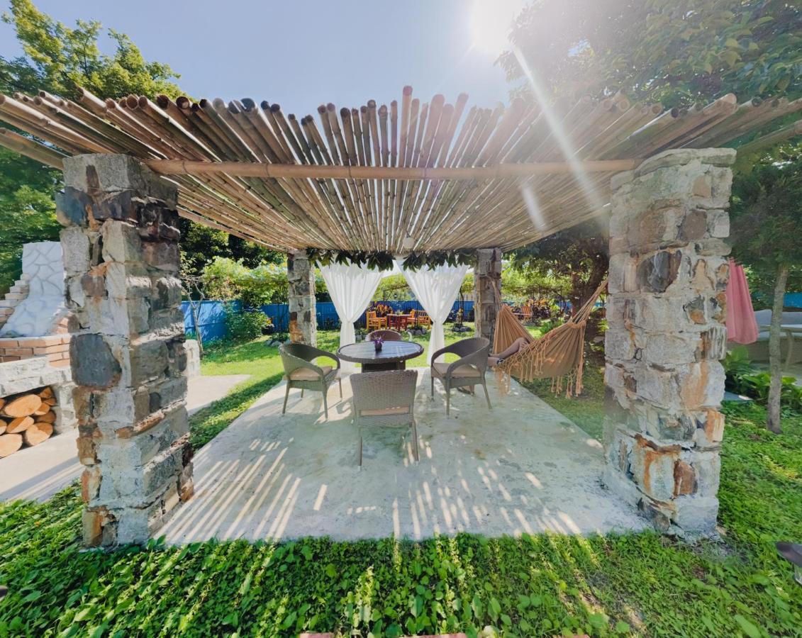 Iveri House Kutaisi Bagian luar foto