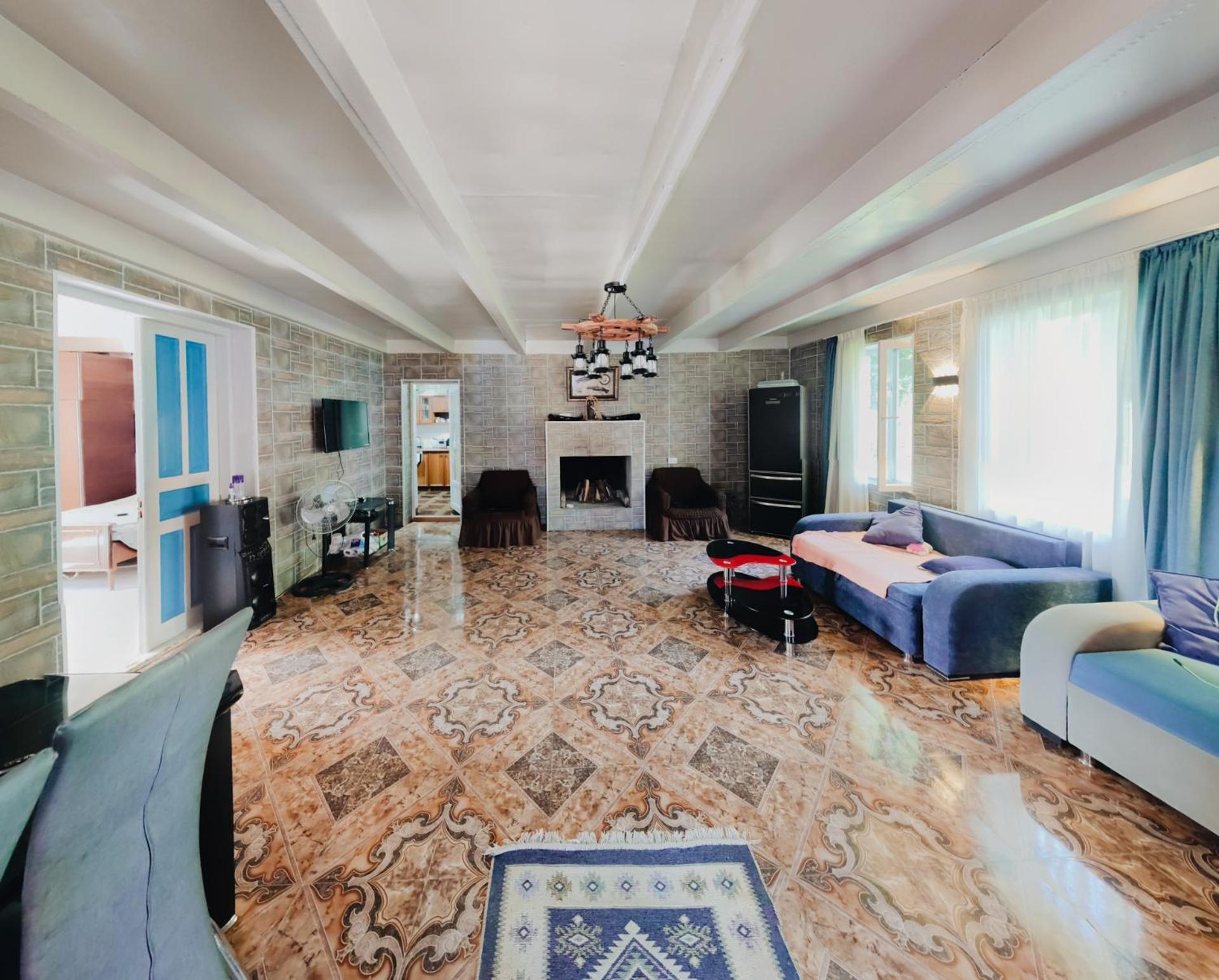 Iveri House Kutaisi Bagian luar foto