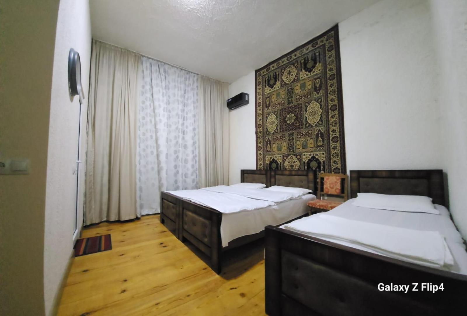 Iveri House Kutaisi Bagian luar foto
